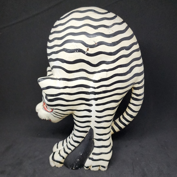 Art Deco Cat Statue - Picture 4 of 8